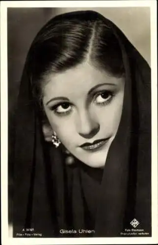 Ak Schauspielerin Gisela Uhlen, Portrait, Tuch, Ohrring, UFA Film, Film Foto Verlag A 3670 1