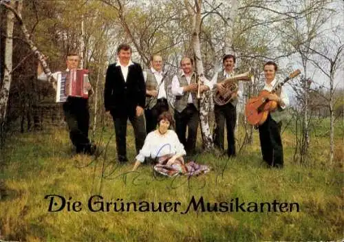 Ak Musikgruppe Die Grünauer Musikanten, Gruppenbild, Autogramme