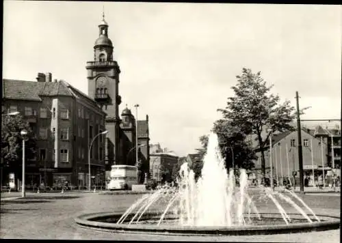 Ak Berlin Pankow, Breite Straße, Rathaus, Springbrunnen, Bus