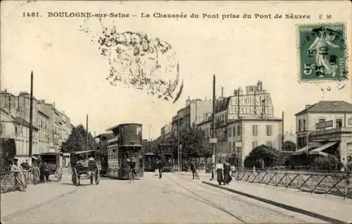 Ak Boulogne sur Seine Hauts de Seine, Chaussee du Pont, Pont de Sèvres