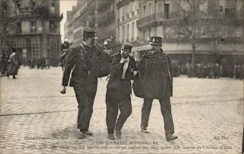 Ak Paris, 1. Mai 1906, Place du Chateau d’Eau, Demonstrator