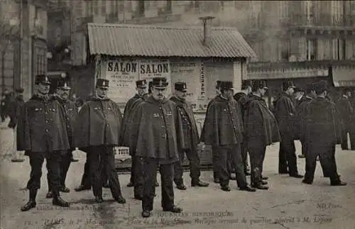 Ak Paris, Place de la République, Herr Lepine