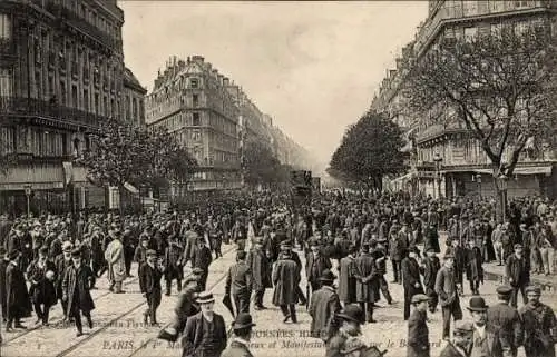 Ak Paris IX., 1. Mai 1906, Demonstranten, Boulevard Magenta