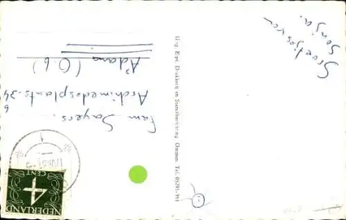 Ak Ommen Overijssel Niederlande, Wasserbrunnen, Frau in Tracht