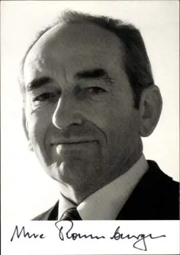 Ak Politiker Uwe Ronneburger, Autogramm