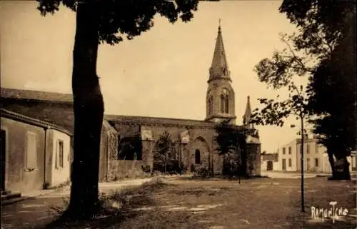 Ak Oléron Charente Maritime, Kirche St. Denis