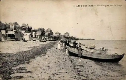 Ak Lion sur Mer Calvados, Strand, Boote