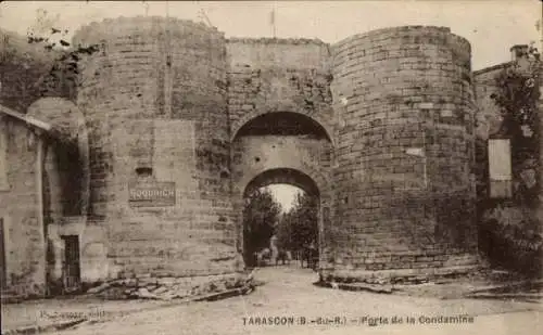 Ak Tarascon Bouches du Rhône, Porte de la Condamine