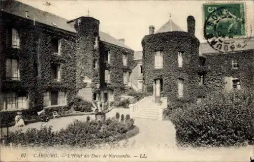 Ak Cabourg Calvados, Hotel des Ducs de Normandie