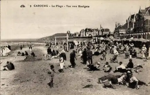 Ak Cabourg Calvados, Plage, Vue vers Houlgate