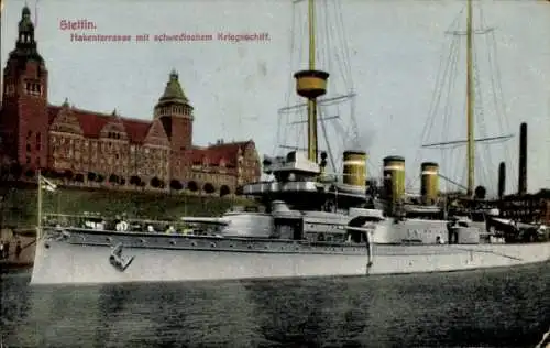 Ak Szczecin Stettin Pommern, Hakenterrasse, Schwedisches Kriegsschiff