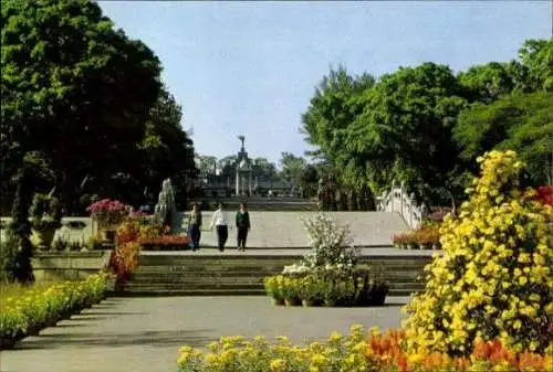 Set von 10 AK im Umschlag von Guangdong/ Canton  China 1975