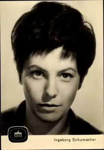 Ak Schauspielerin Ingeborg Schumacher, Portrait, DDR Deutscher Fernsehfunk, Moderatorin