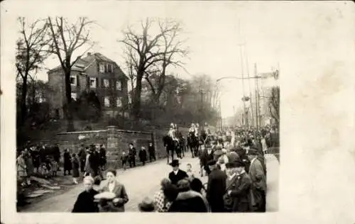 Foto Ak Essen im Ruhrgebiet ?, Parade I. WK