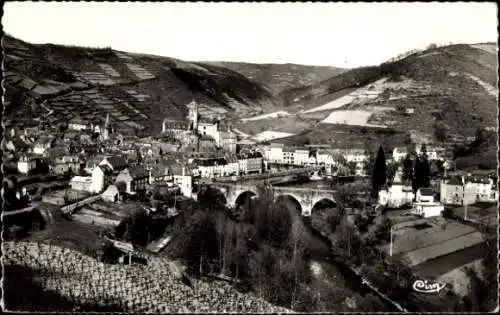 Ak Estaing Aveyron, Son chateau au bord de Peau