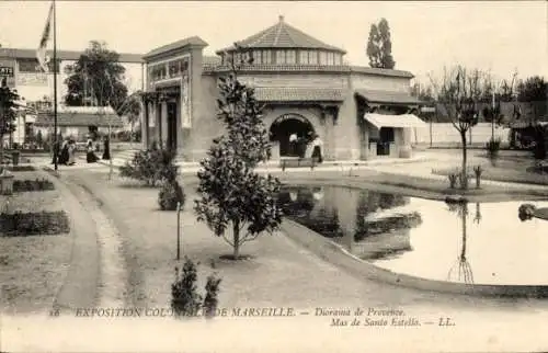 Ak Marseille Bouches du Rhône, Exposition Coloniale, Diorama de Provence, Mas de Santo Estello