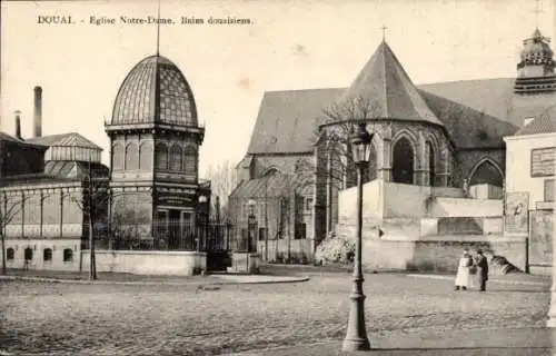 Ak Douai Nord, Kirche Notre Dame, Bäder von Douais