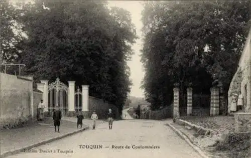 Ak Touquin Seine et Marne, Route de Coulommiers