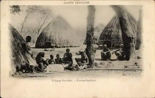 Ak Fouta Djallon Französisch-Guinea Afrika, Village Foulah, Strohhütten, Prozedur