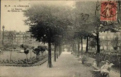 Set von 27 Ak Levallois Perret Hauts de Seine,Mairie de Levallois-Perret, Temple De La Petite Étoile