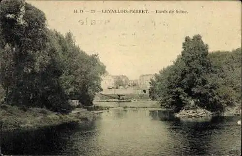 Set von 27 Ak Levallois Perret Hauts de Seine,Mairie de Levallois-Perret, Temple De La Petite Étoile