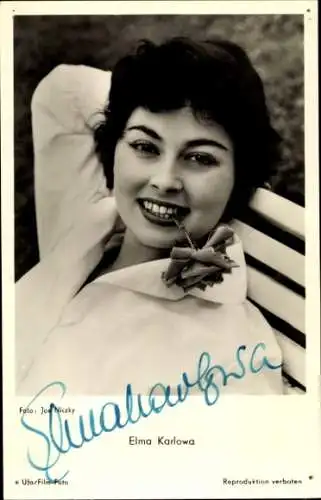 Ak Schauspielerin Elma Karlowa, Portrait mit Rose, Autogramm