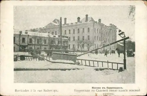 Ak Moskau Russland, Barrikaden Sadowaya Straße, Winter, Revolution 1905