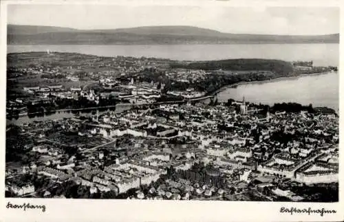 Ak Konstanz Bodensee, Fliegeraufnahme der Stadt, Hafeneinfahrt