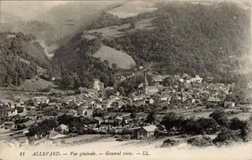 Ak Allevard les Bains Isère, vue generale