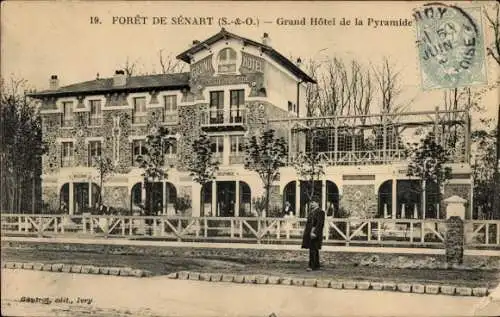 Ak Forêt de Sénart Essonne, Grand Hôtel de la Pyramide