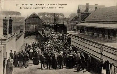 Ak Froyennes Tournai Wallonie Hennegau, Gare, Ausflug organisiert von der Amicale de Passy