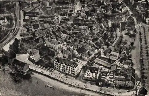 Ak Konstanz am Bodensee, Blick auf die Stadt von Ballon des Grafen Zeppelin aus