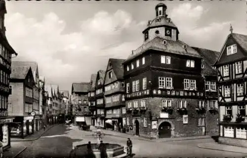 Ak Herborn Dillkreis, Marktplatz mit Rathaus