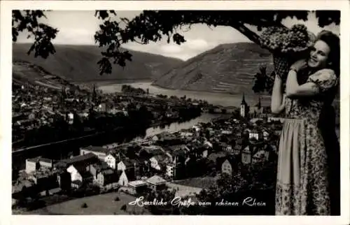 Ak Bingen am Rhein, Stadtansicht, Bingerbrück, Weinberge, Frau mit Trauben