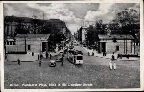 Ak Berlin Tiergarten, Potsdamer Platz, Blick in die Leipziger Straße, Straßenbahn