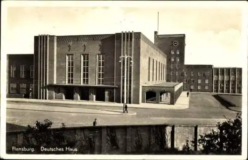 Ak Flensburg in Schleswig Holstein, Deutsches Haus, Vorderansicht