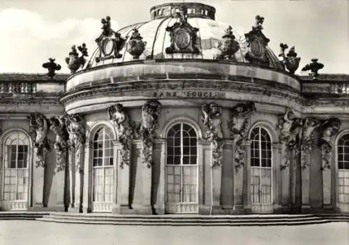 Ak Potsdam, Schloss Sanssouci, Mittelbau