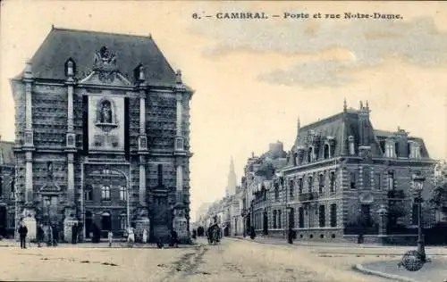 Ak Cambrai Nord, Porte, Rue Notre Dame