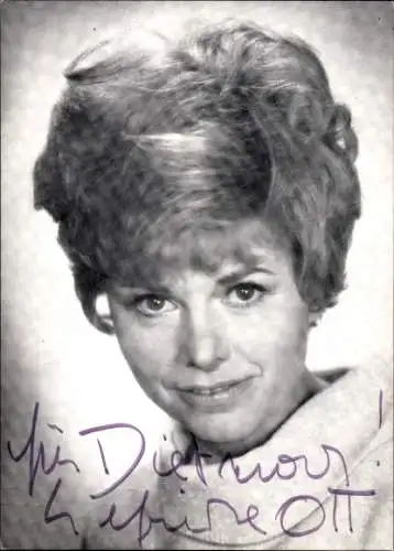 Ak Schauspielerin Elfriede Ott, Portrait, Autogramm