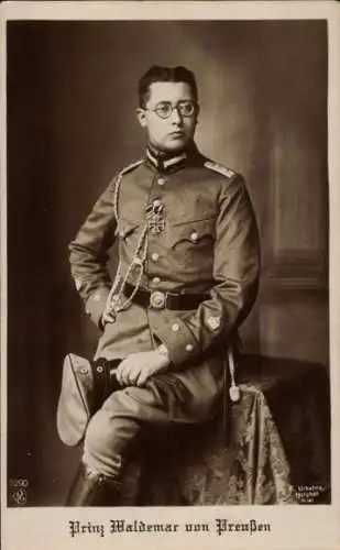 Ak Prinz Waldemar von Preußen in Uniform, NPG 5290, Sohn Prinz Heinrich von Preußen