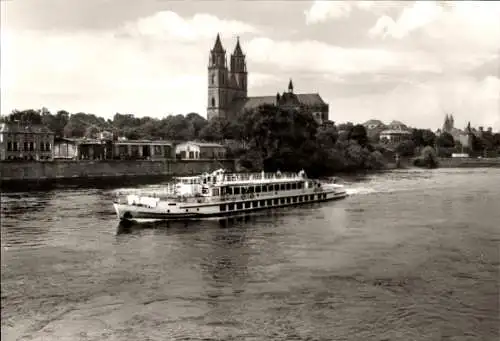 Ak Magdeburg in Sachsen Anhalt, Elbe und Dom, Dampfer