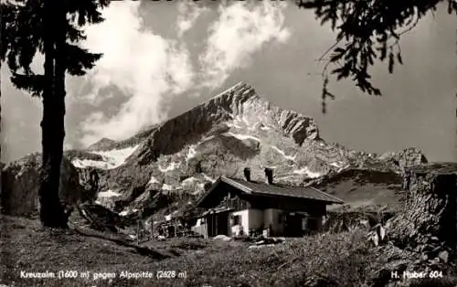Ak Garmisch Partenkirchen in Oberbayern, Kreuzalm gegen Alpspitze
