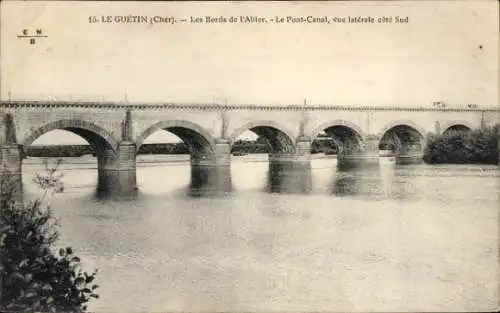 Ak Le Guétin Cher, Les Bords de l'Atilier, Le Pont-Canal, vue laterale cote Sud