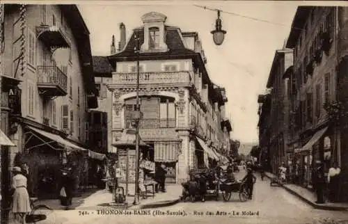 Ak Thonon les Bains Haute Savoie, Rue des Arts, Le Molard