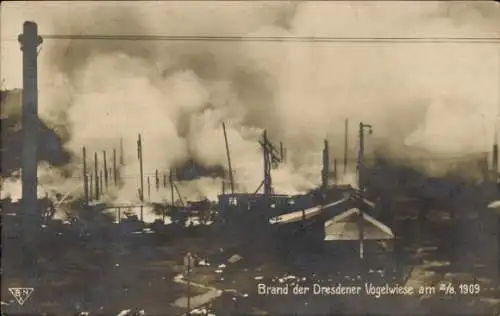 Ak Dresden, Brand der Dresdener Vogelwiese 1909