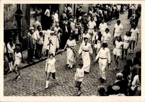 Foto Ak Meerane in Sachsen, 800 Jahrfeier 1974, Festzug, Zuschauer