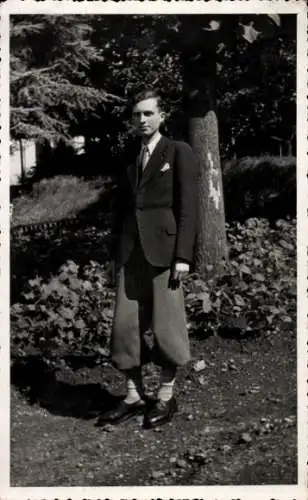 Foto Ak Royat Puy de Dôme, Portrait von einem Mann, Bernard Markier, 1944