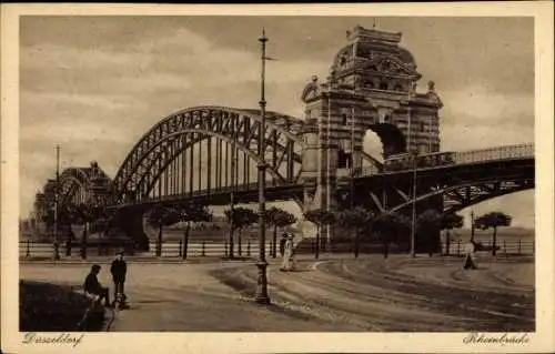 Ak Düsseldorf am Rhein, Rheinbrücke