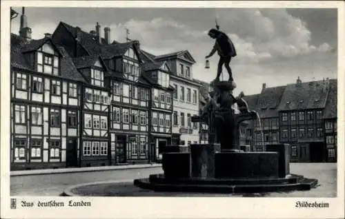 Ak Hildesheim in Niedersachsen, Katzenbrunnen, Fachwerkhäuser