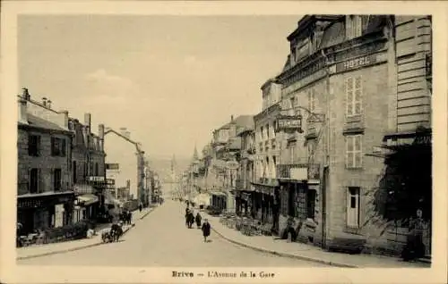 Ak Brive la Gaillarde Corrèze, Avenue de la Gare